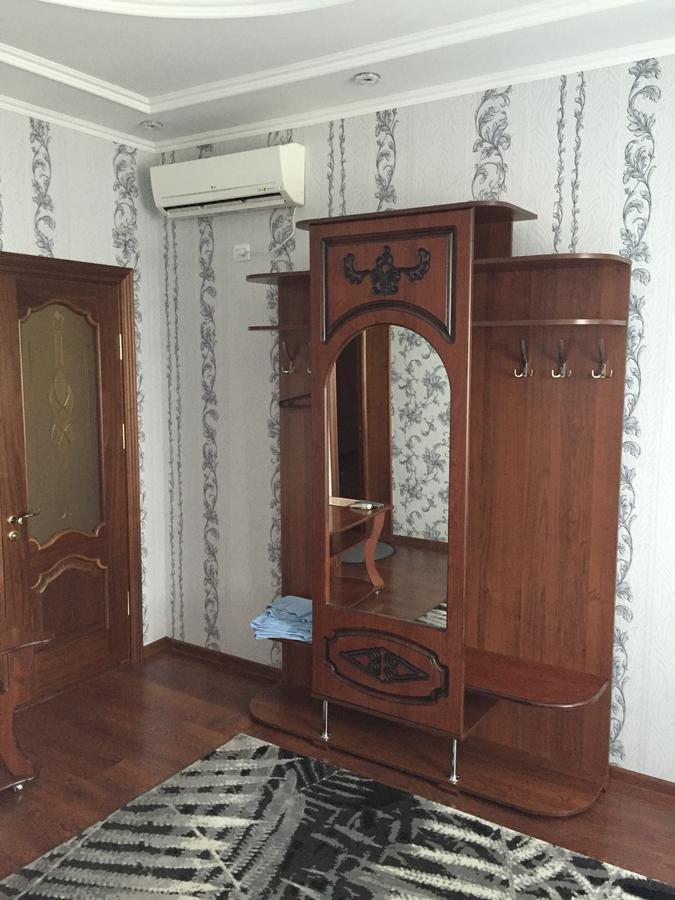 Hotel Oktan Kryve Ozero Buitenkant foto